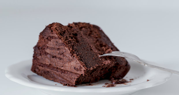 Moist chocolate cake in pressure 2025 cooker